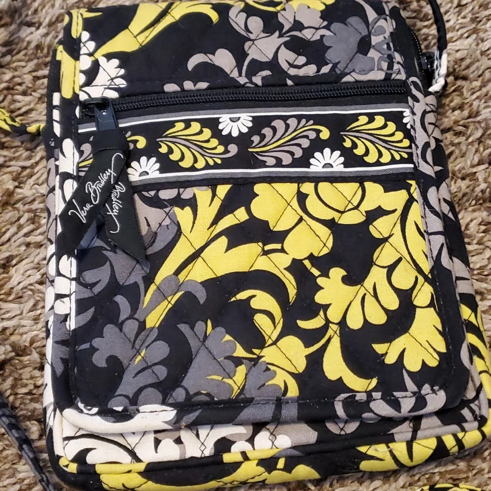 New Vera Bradley crossbody purse - Picture 2 of 7